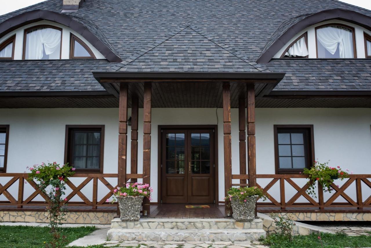 Hotel Casa Strabunicului Partestii de Sus  Exterior foto