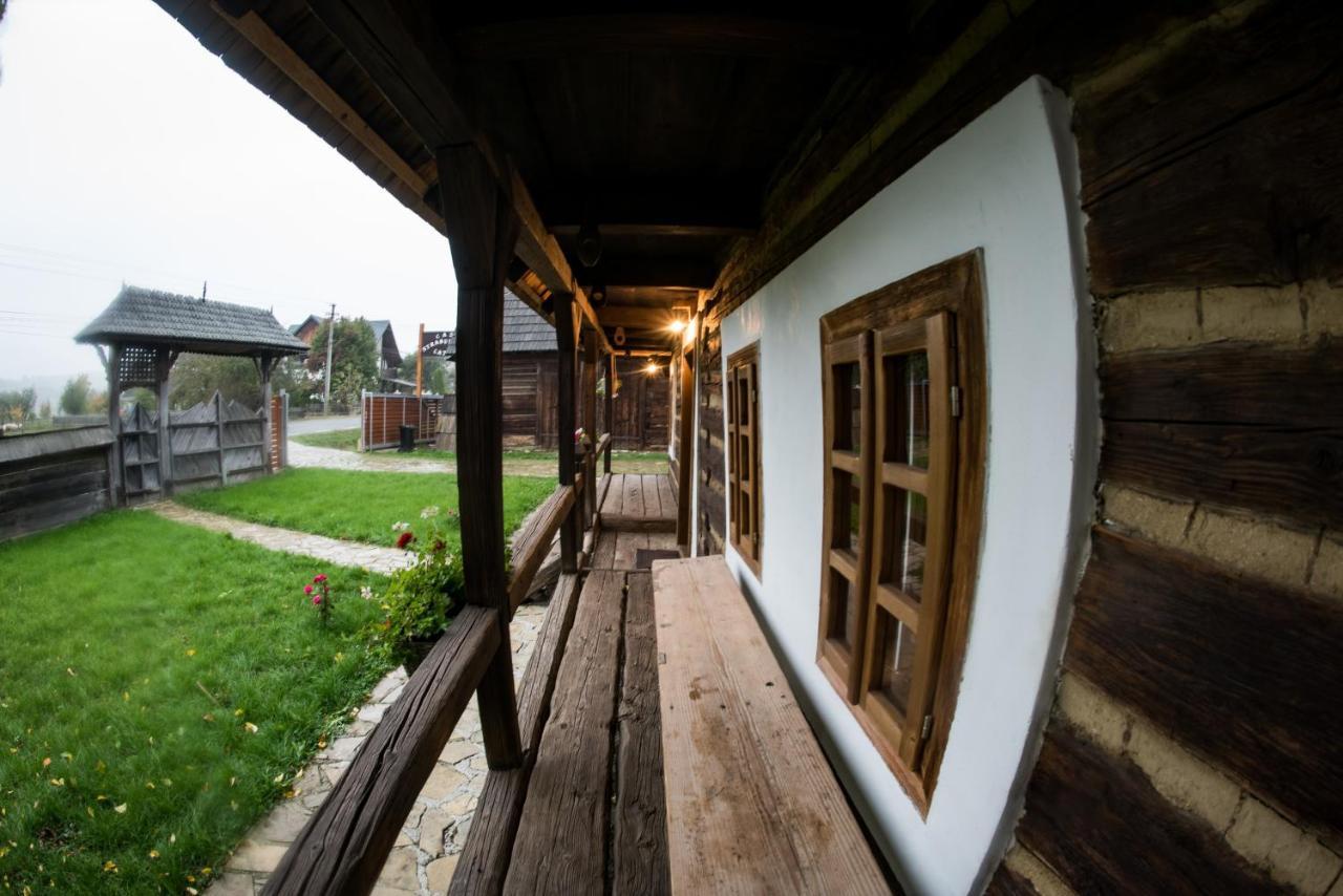 Hotel Casa Strabunicului Partestii de Sus  Exterior foto